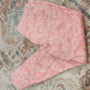 Like new pink print 1969 legging jeans